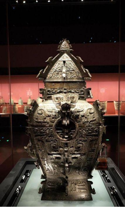 1950年，国军中将周磐在昆明被俘，并判处死刑，就在快要被枪毙时，他忽然想到，自