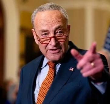 舒默发文提及，美军空袭伊朗时击中一所女子小学，170余人死亡，其中多数为儿童。官