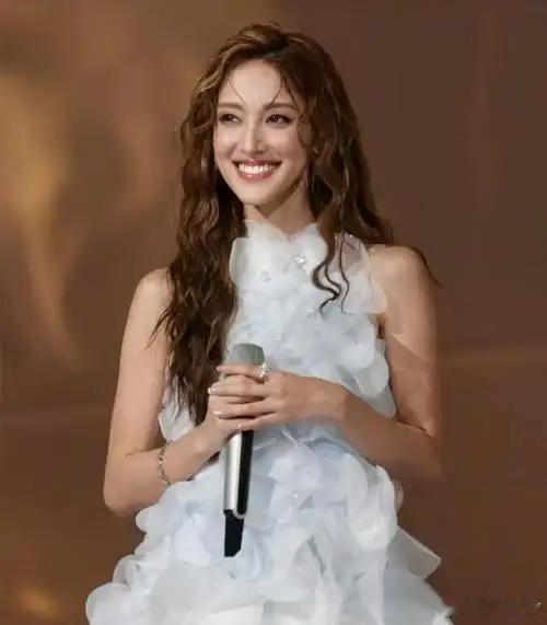 48票晋级，40多票淘汰，浪姐这操作让人直呼太狠了 