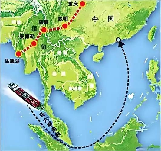 印尼要学伊朗，呼吁三国一起对马六甲收费，中国要多付千亿美元？
-
印尼财长在会上