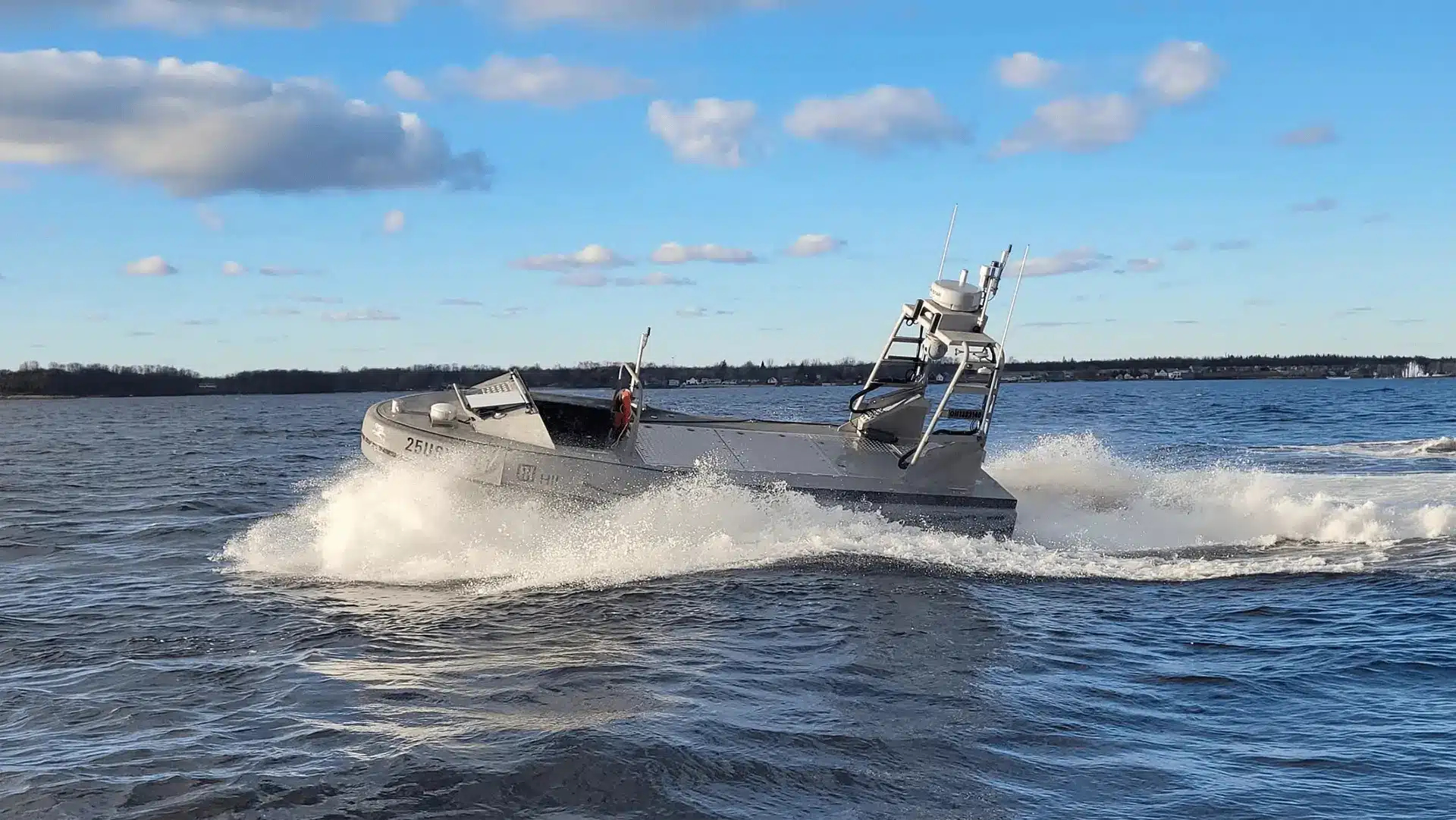 HII与MetalCraft Marine公司向美国海军陆战队交付ROMULUS