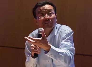 复旦大学教授王德峰再次语出惊人！他说：“我们再次出现了如孙中山当年说的‘一盘散沙
