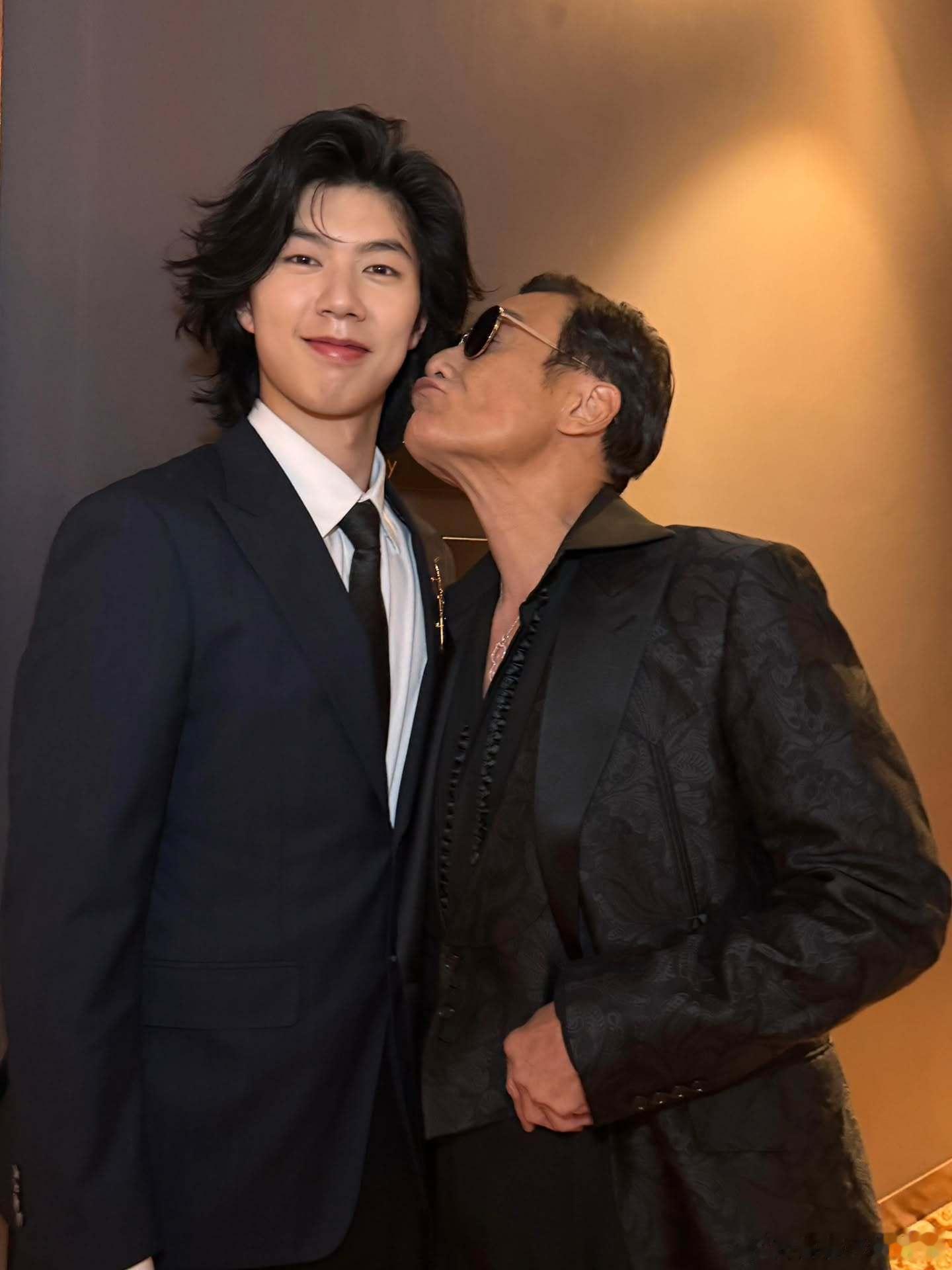 daddy仔仔亲亲香港电影金像奖电影捕风追影梁家辉李哲坤