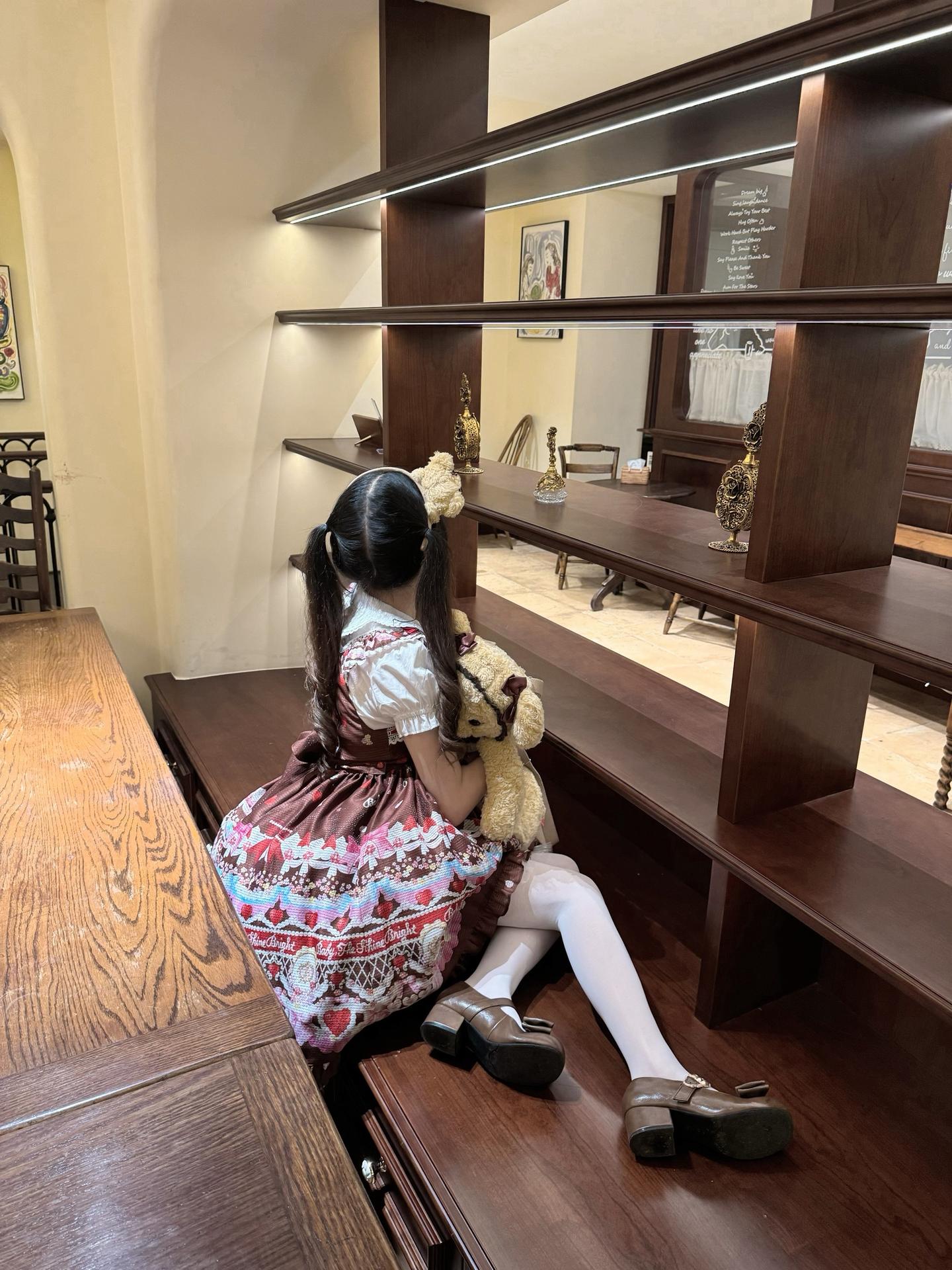 不是说好好吃饭就有人爱吗我都吃到两百斤了怎么还没人爱我