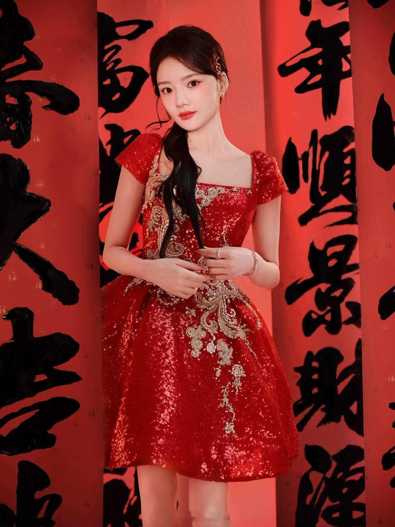 任敏 