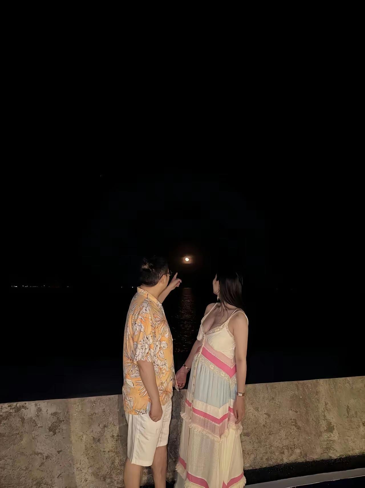 郎才女貌[赞][比心][玫瑰]