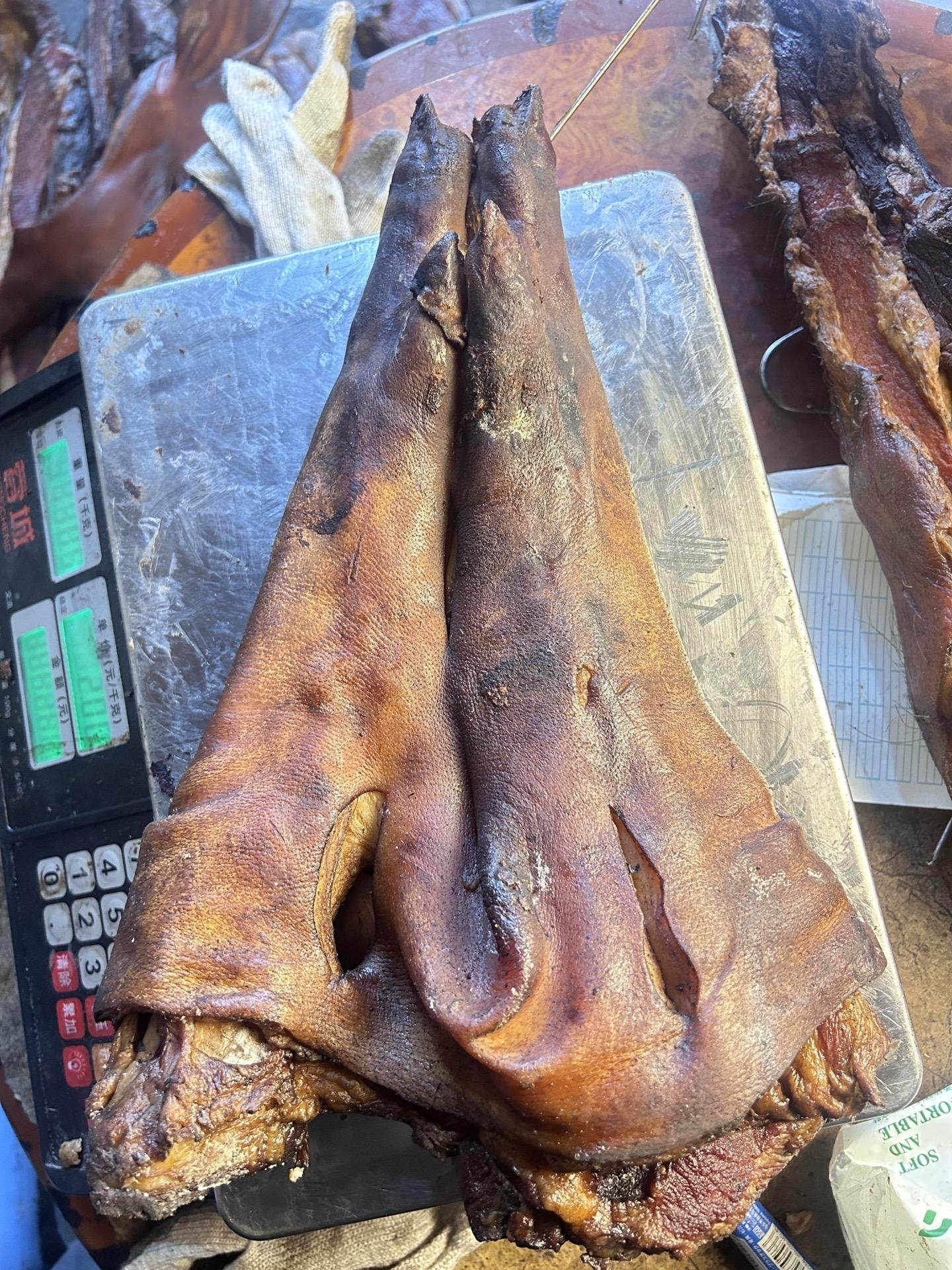 真材实料才能做出好味道 农家烟熏腊肉 分享家乡特产