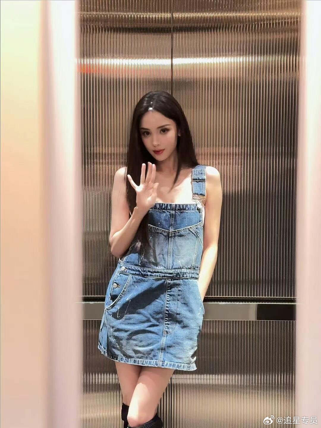 她的这种脸型真的好大气 