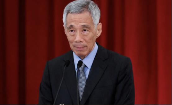 新加坡貌似正陷入“印度崇拜”，正在“屎化”。李显龙近日在一场活动上声称，如果印度