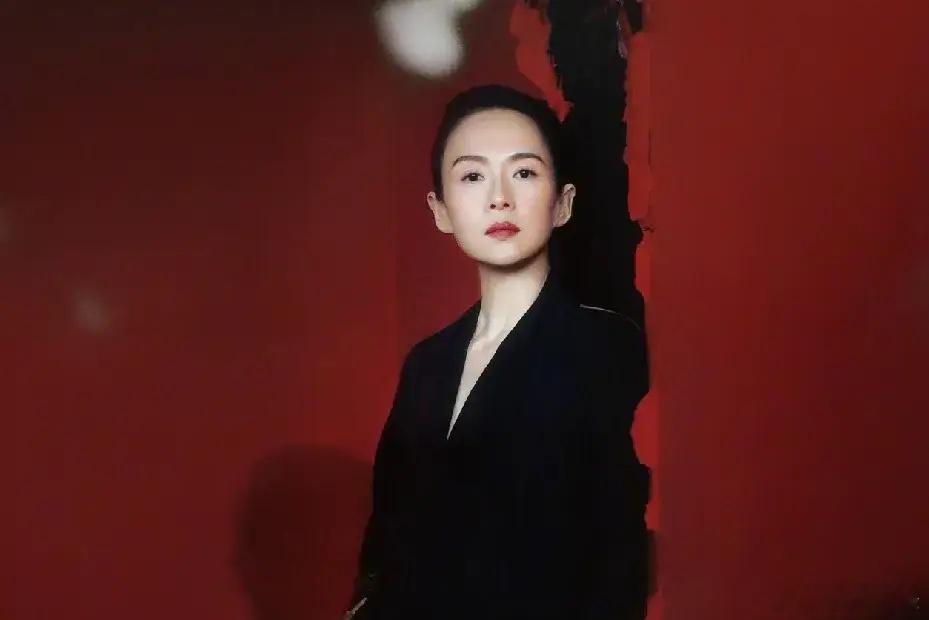 错怪章子怡了，汪峰这波操作谁能不心动，浪漫+惊喜+不经意间的肢体接触。宁静都没顶