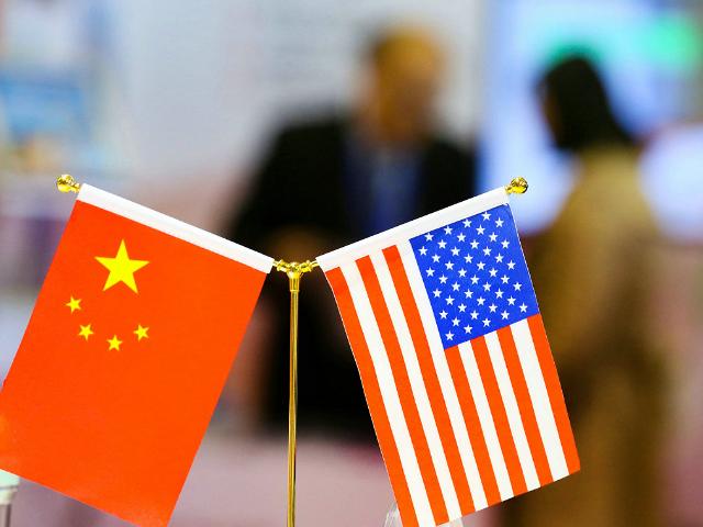 中美如果继续这样博弈下去，最终很可能走向全面脱钩。

美国财政部的表格里，两组数