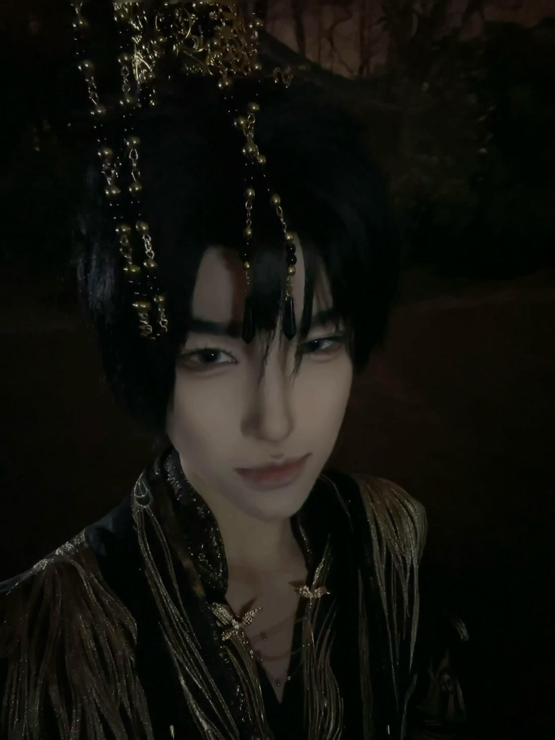 “惹得 天怒地也恼！”