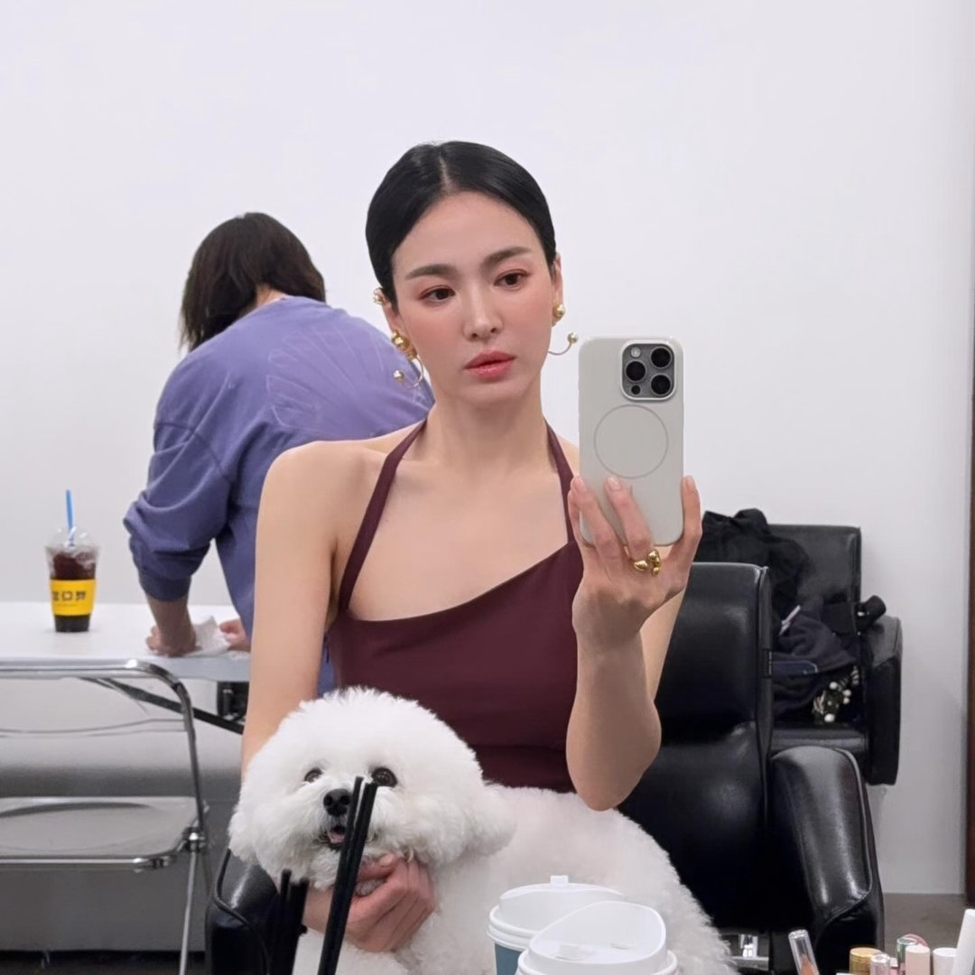 宋慧乔今日更新乔妹的超高颅顶