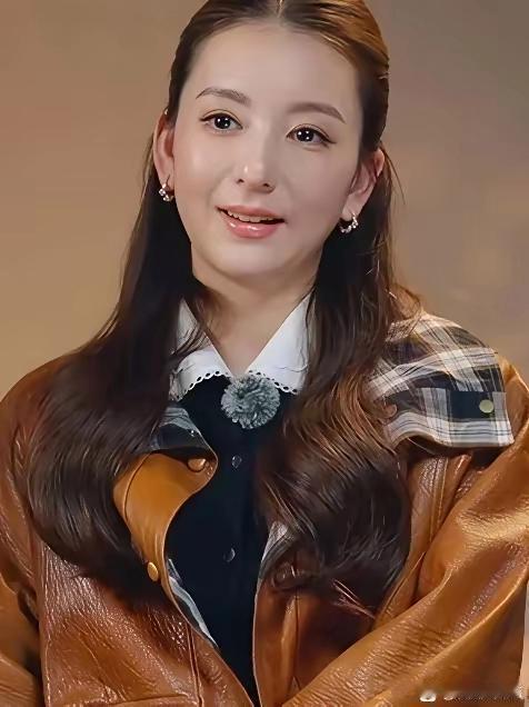 我有种预感，方媛不会再继续录桃花坞了。郭富城本来想着让她参加个综艺，能提升下名气