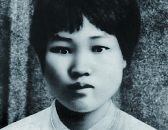 1930年11月14日，杨开慧壮烈牺牲。中枪后并未立即咽气，痛苦地挣扎了好几个小