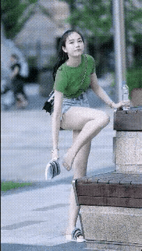 用最美的微笑，做这最“狠”的动作[送心]