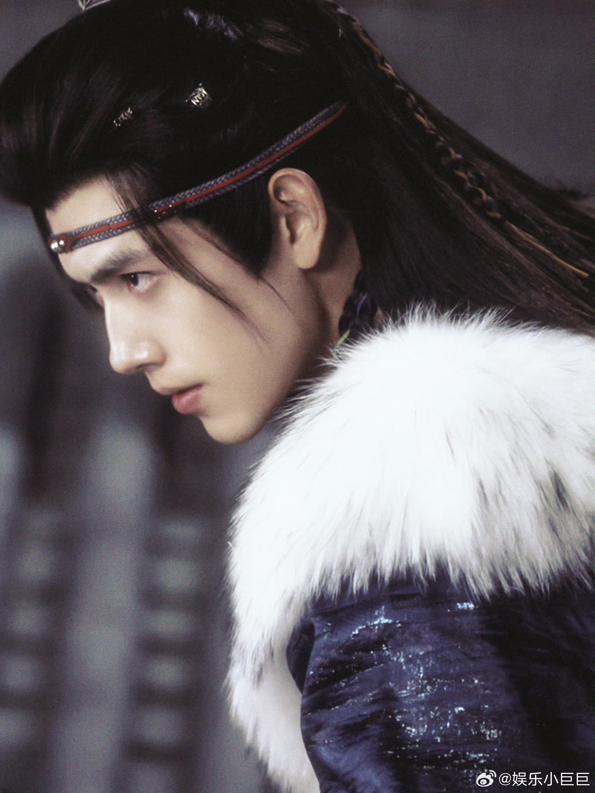 陈飞宇和走马灯的三生三世白日提灯值得追吗白日提灯 陈飞宇的段胥完全是小狐狸人设，