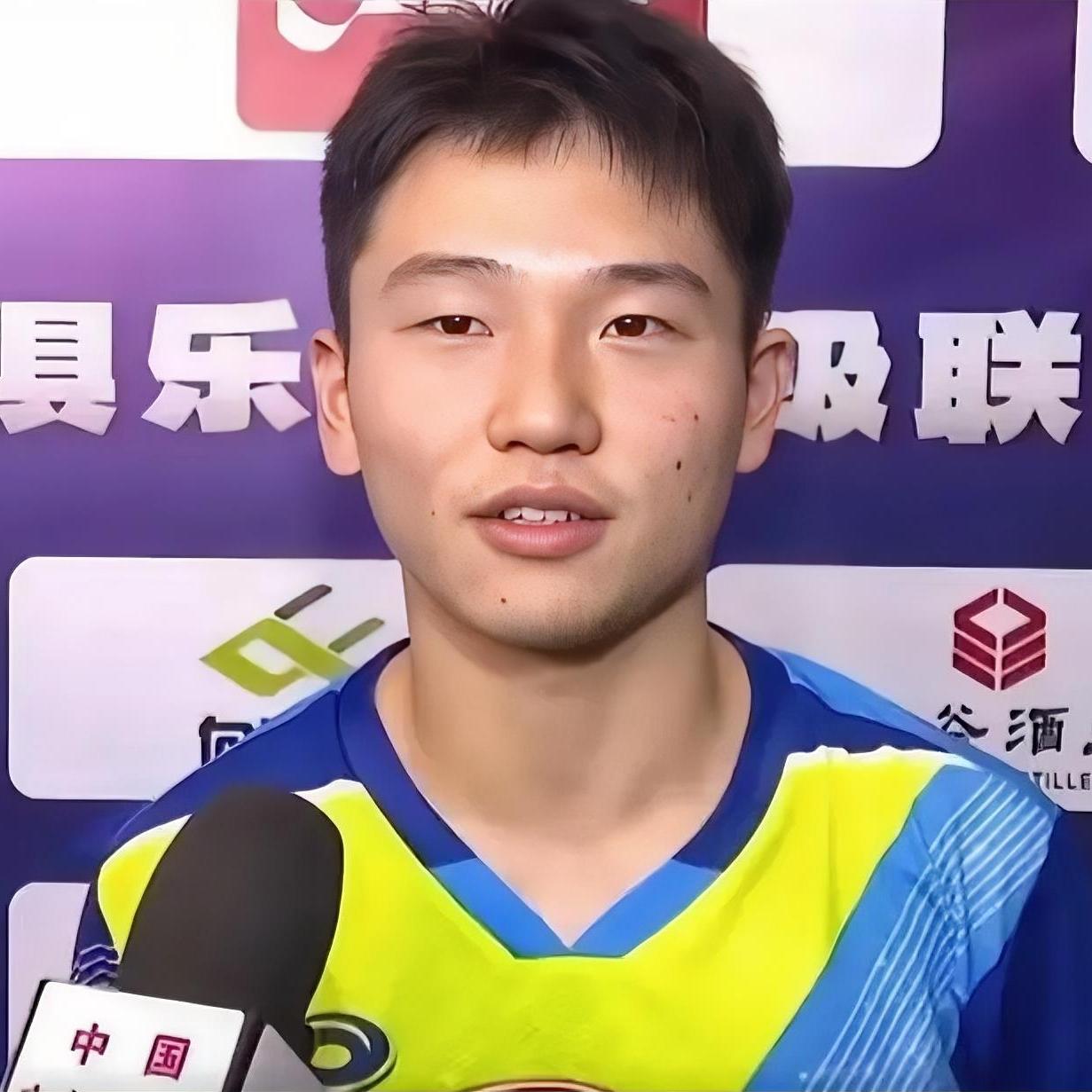李天阳在亚锦赛的一战成名，一方面让国球迷感到无比欣喜，这说明我们的新生代球员中照