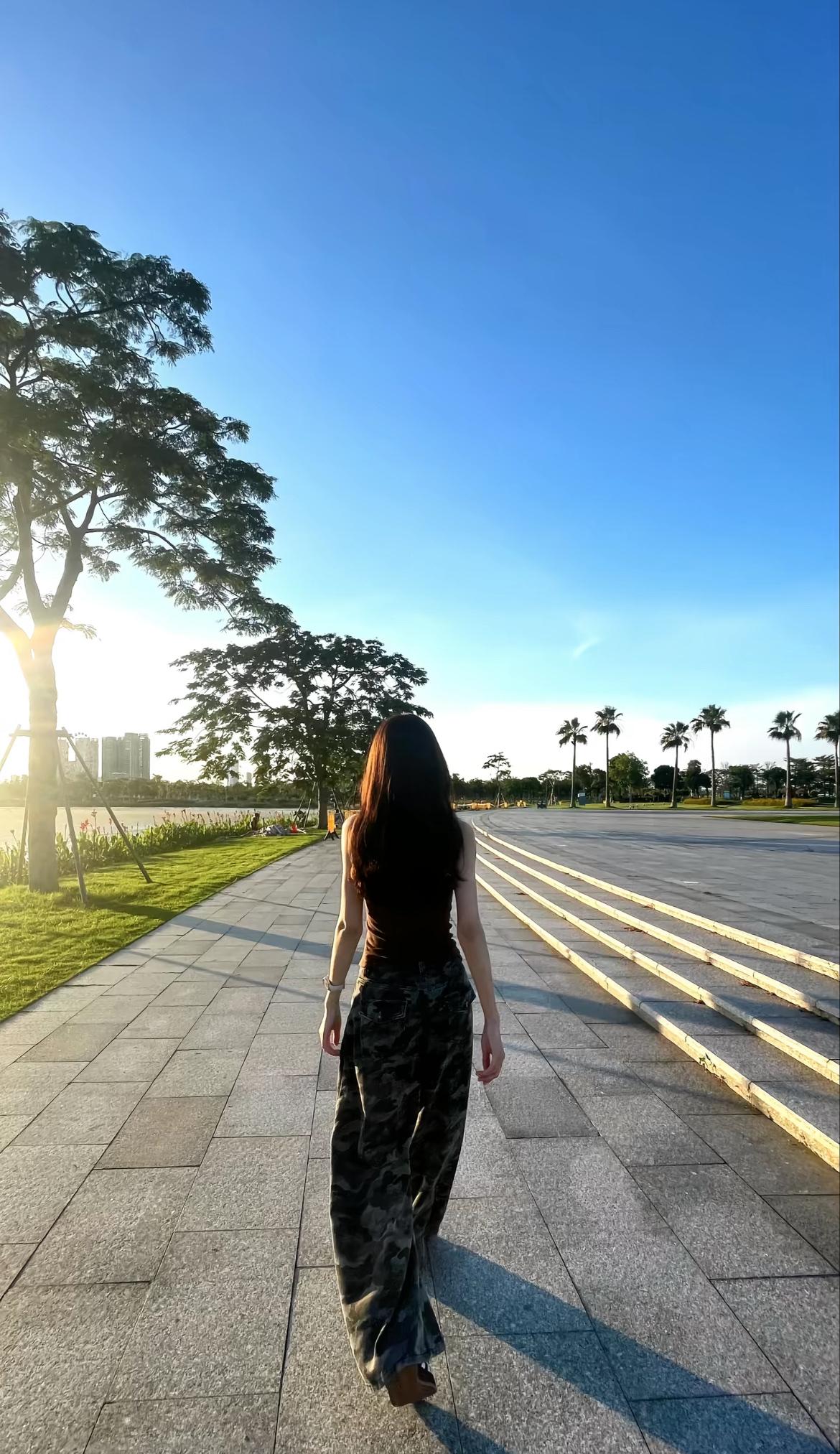 为什么现在的女生，宁愿单身也不结婚？真相扎心了

越来越多女生选择不结婚，本质上