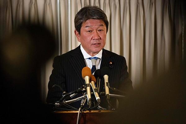 字少，事大！外交部发言人表示：＂既然日本 已发表声明赞成＇裁决 ＇的内容，中方有