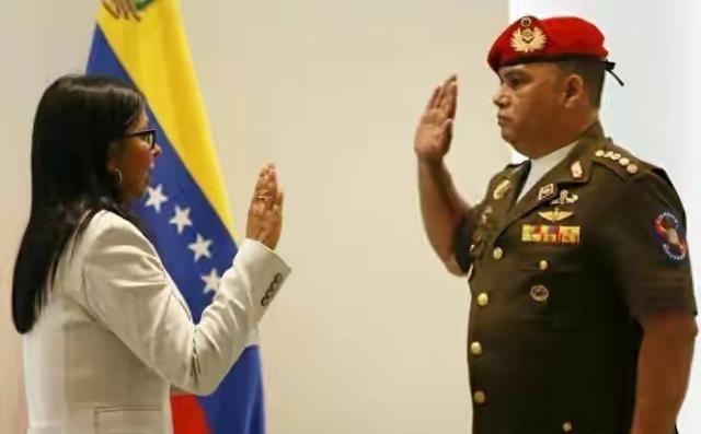 又一个反美国国家被美国摆平了！马杜罗在纽约牢房里喊了一百多天“我是总统”，到现在