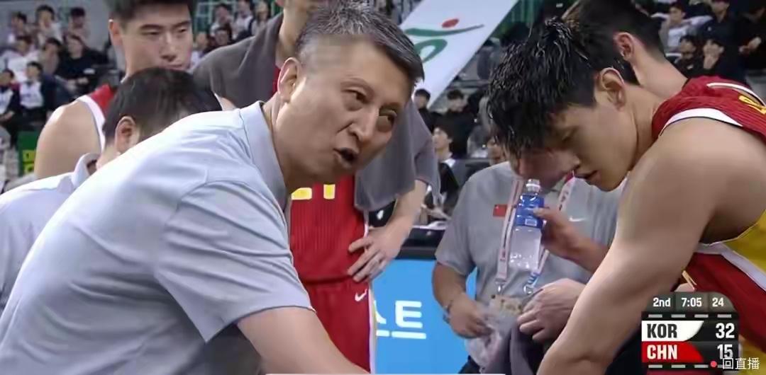 中国男篮彻底沦落！
又又又输给了韩国男篮！
世预赛两连败！
还有希望晋级2027