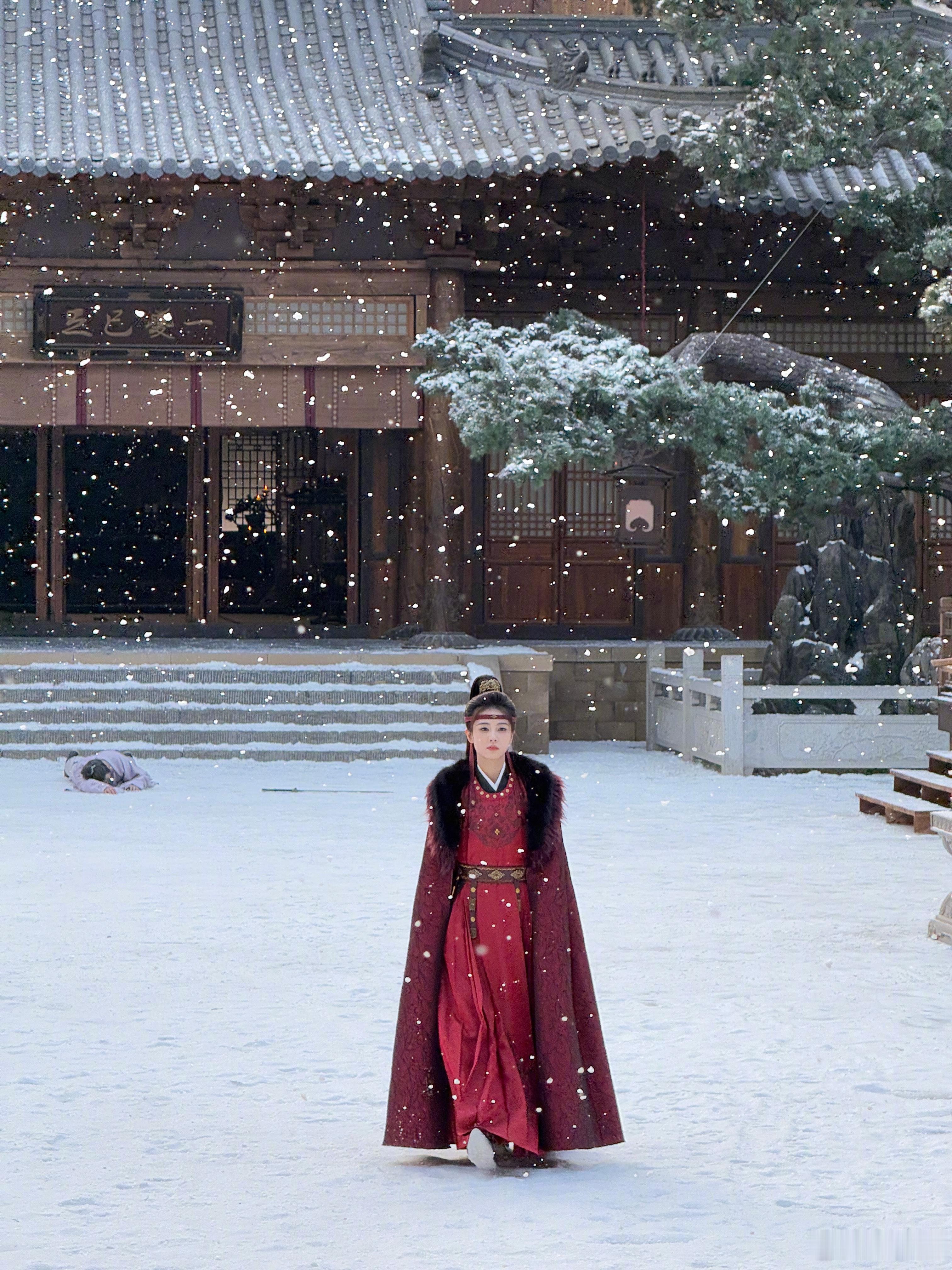 白鹿你知道的这一刻我等了六集 上一次仇人在前却不能动手，她有多不甘我就有多心疼，