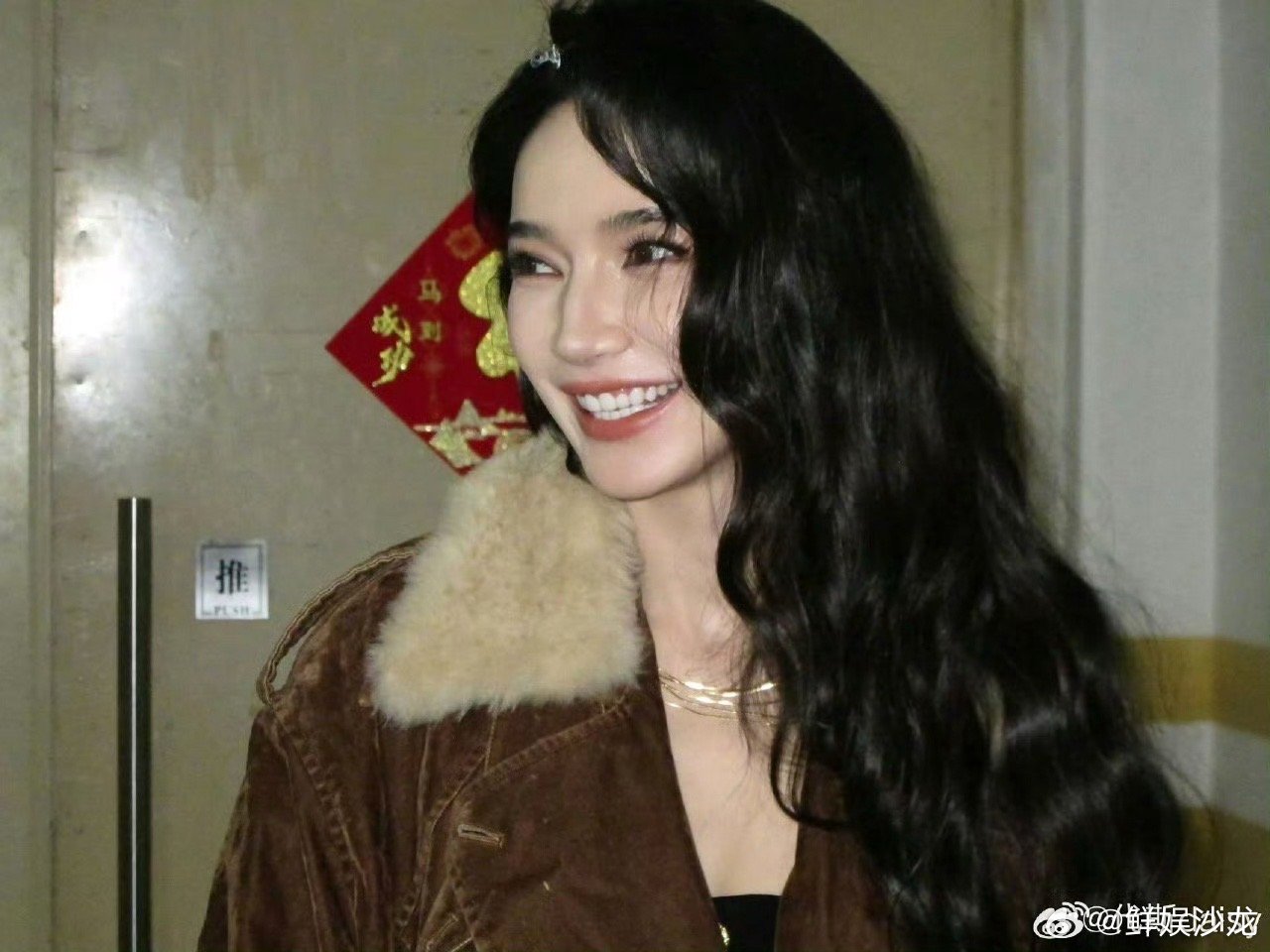 愚人节限定初舞台上线！代斯这波操作又萌又会，狠狠期待住了🔥代斯自曝浪姐初舞台乘