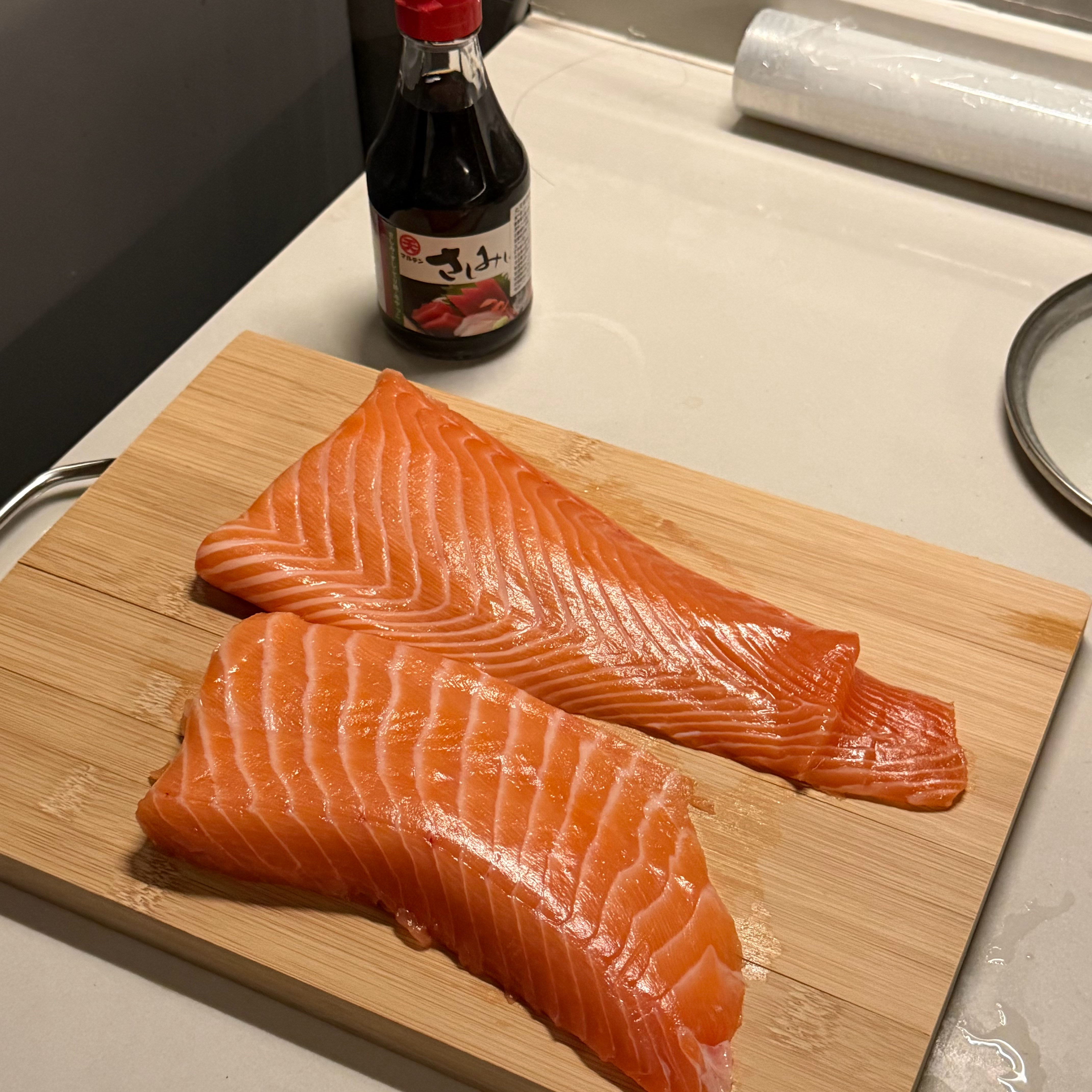 今天三文鱼了吗🍣 