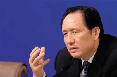 这两天院士名单公布，咱们安徽老乡有12名，占了约1/10，还有一个我同学，几月前