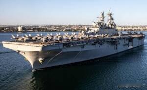 《伊朗发动第98波打击，美军舰被迫撤离，以色列本土遇袭》


当地时间4月6日，