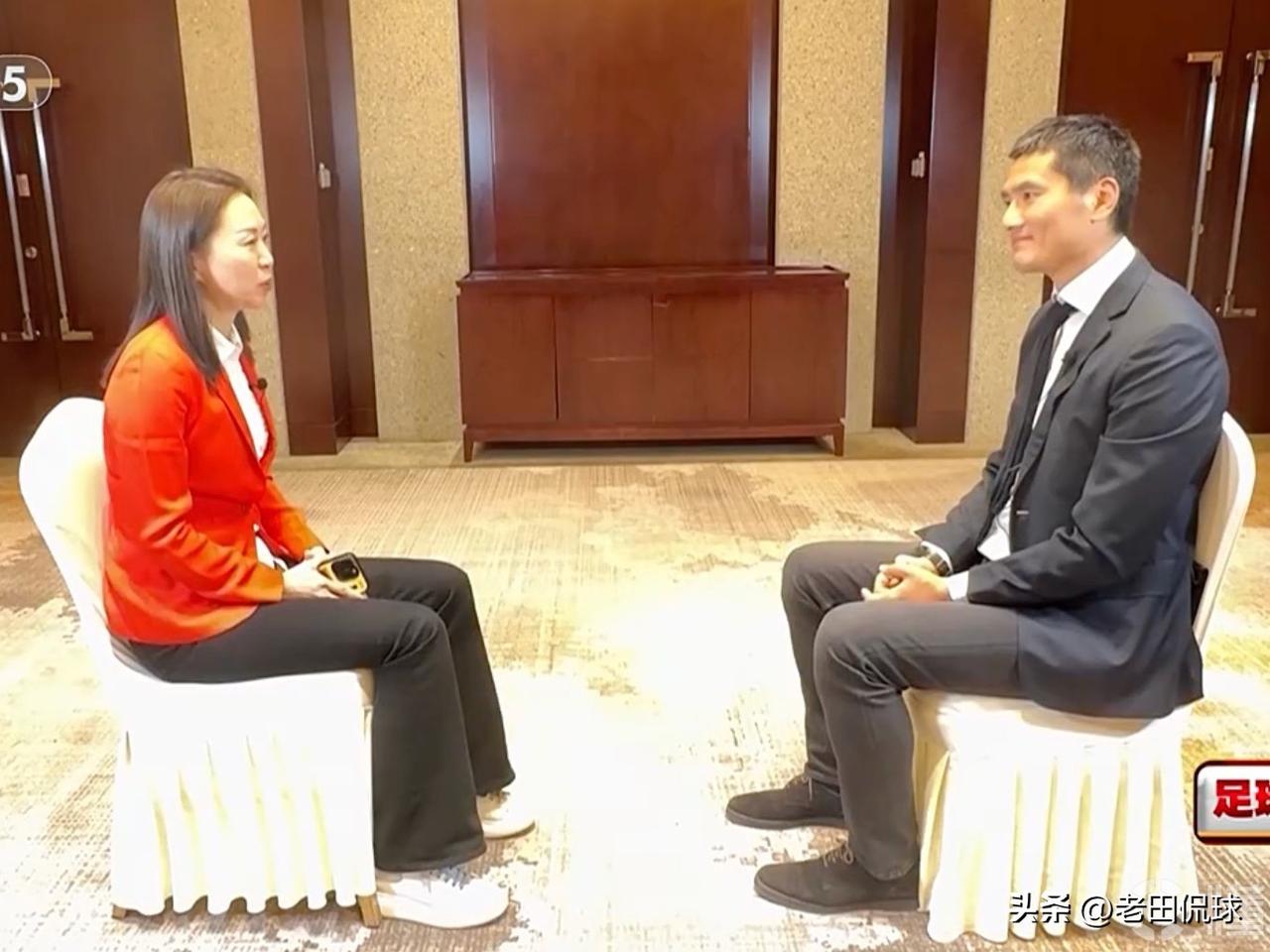 邵佳一：国足大门为有实力的人敞开…近年来从很多球迷身上不难看出，他们过度追求国足