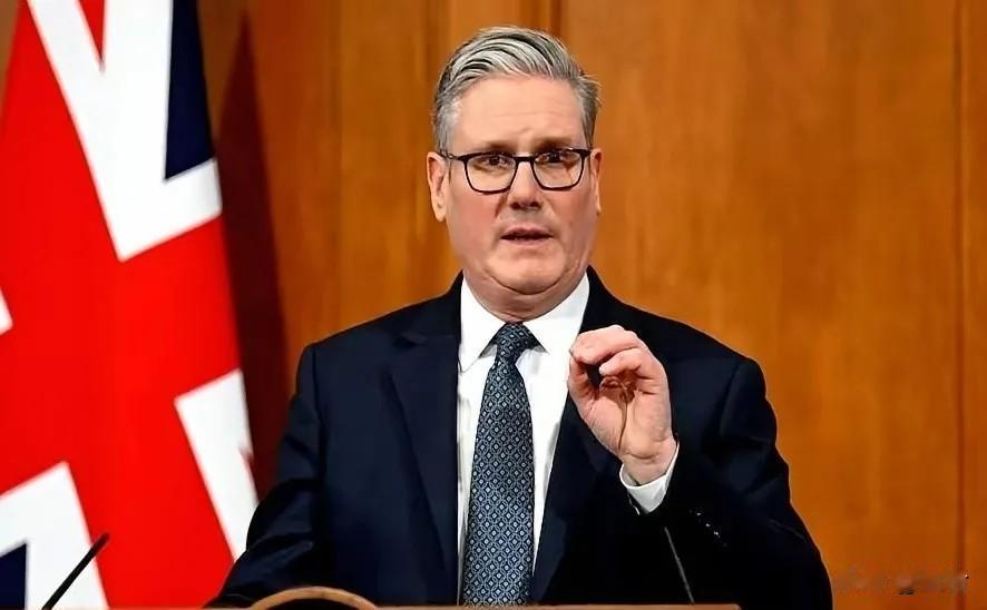 英国首相公开发声
当地时间6月15日，英国首相斯塔默公开发声，欢迎美伊达成停战谅