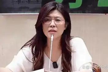 谁能想到，围台演训越来越常态化之后，最有压迫感的似乎不是外部干预者，而是岛内一些