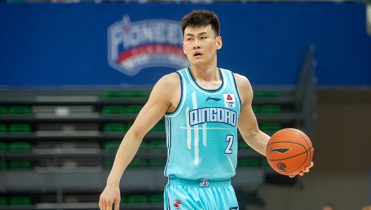 最近大火的王睿泽居然大器晚成，勤奋让他进国家队，二轮秀让很多人看走眼

王睿泽受