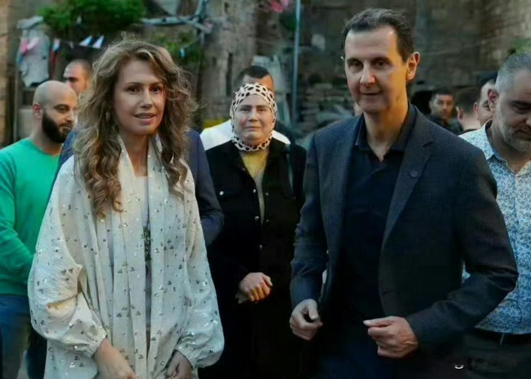 美媒说，巴沙尔在大马士革的最后时期，西方和中东多国曾提出各种斡旋方案，试图挽救危