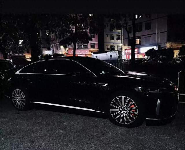 从油车换到风云A9L，一个月后我算了一笔账