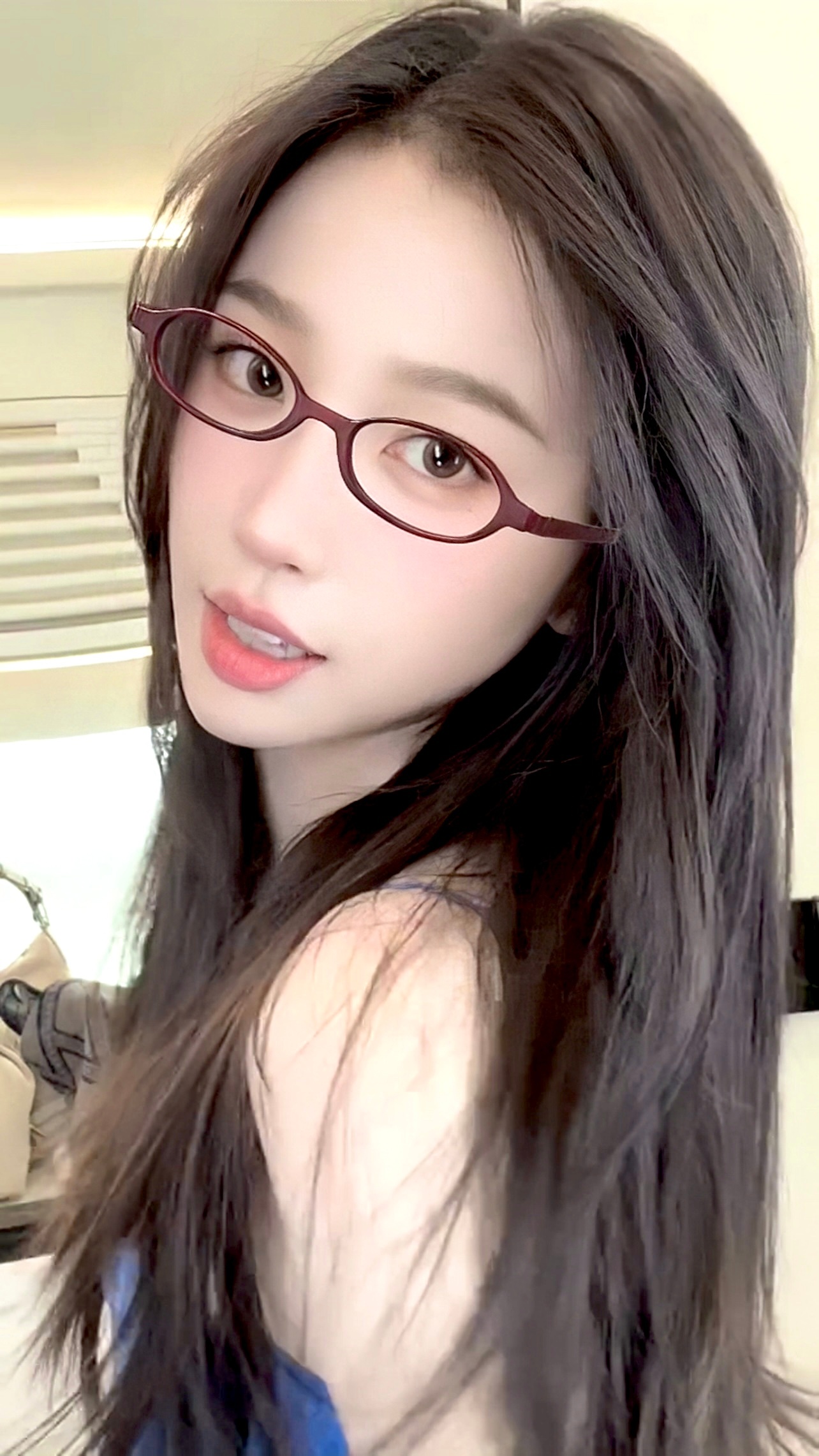 start with me🤓 