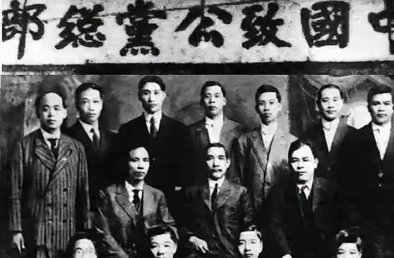 别以为洪门只是武侠小说里的传说，这个传承三百年的组织，如今用硬核操作告诉台独分子