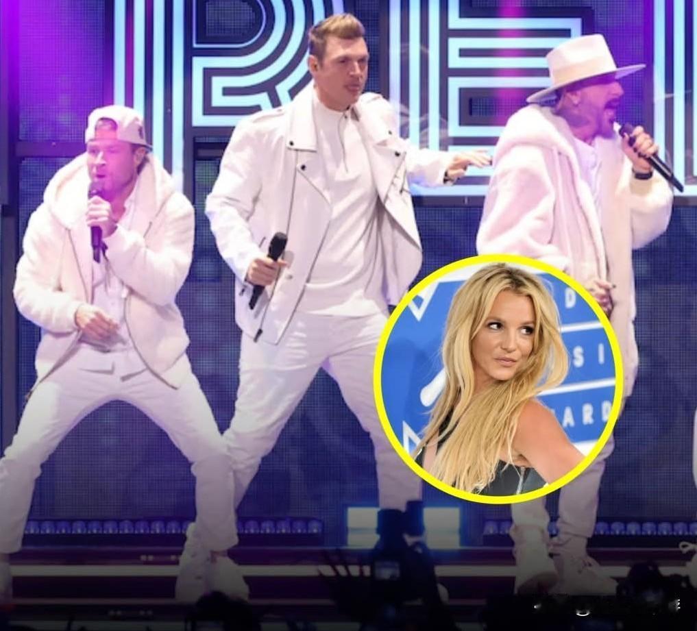 后街男孩发起了一项请愿，希望能在2027年超级碗中场秀担任压轴表演者。这个构想并