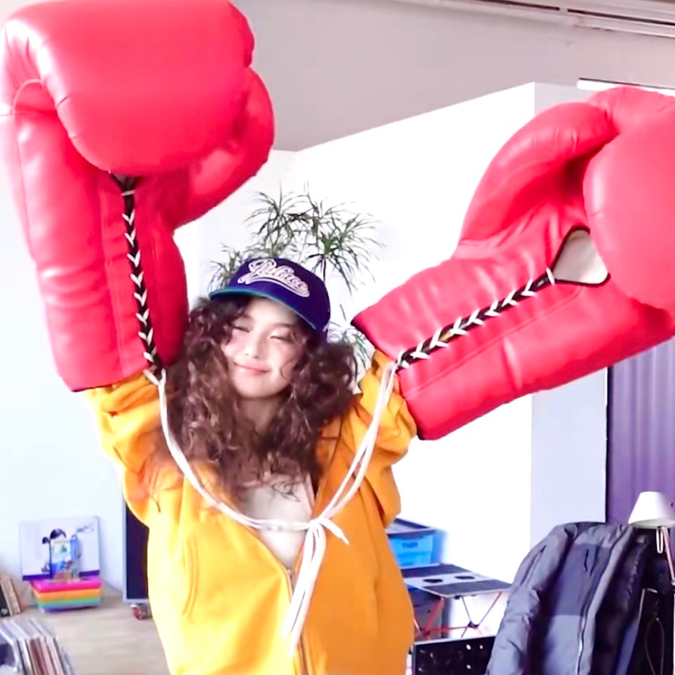 阿米嘎蒂朵喵喵ฅ(̳•◡•̳)ฅ 