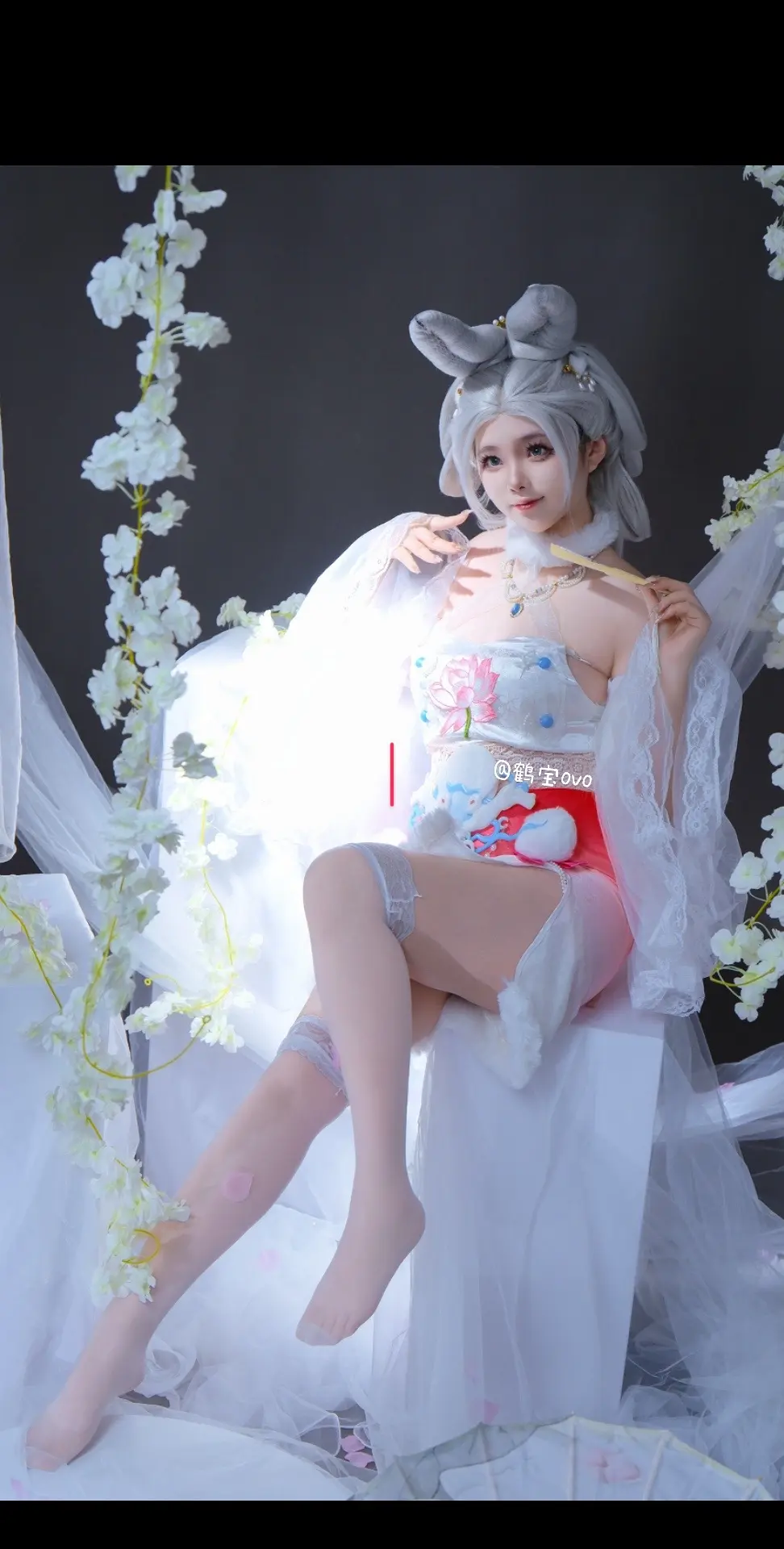 你说你是官二代我才跟你聊的，怎么是无极帝国武威侯？