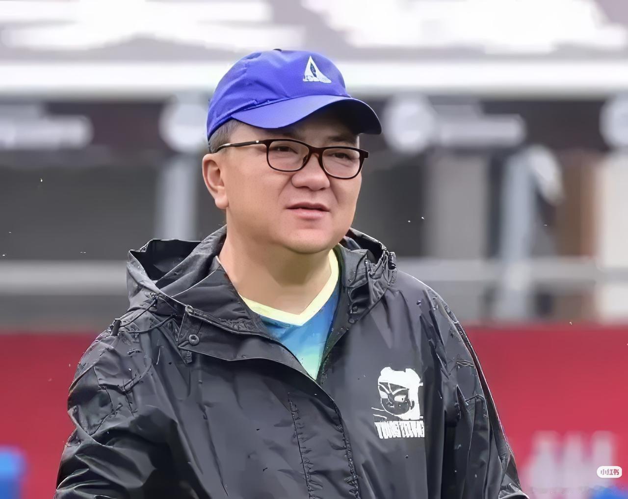 董路与孙臣曦家长反目事件始末：
​​董路的小将孙臣曦，其与董路及中国足球小将团队