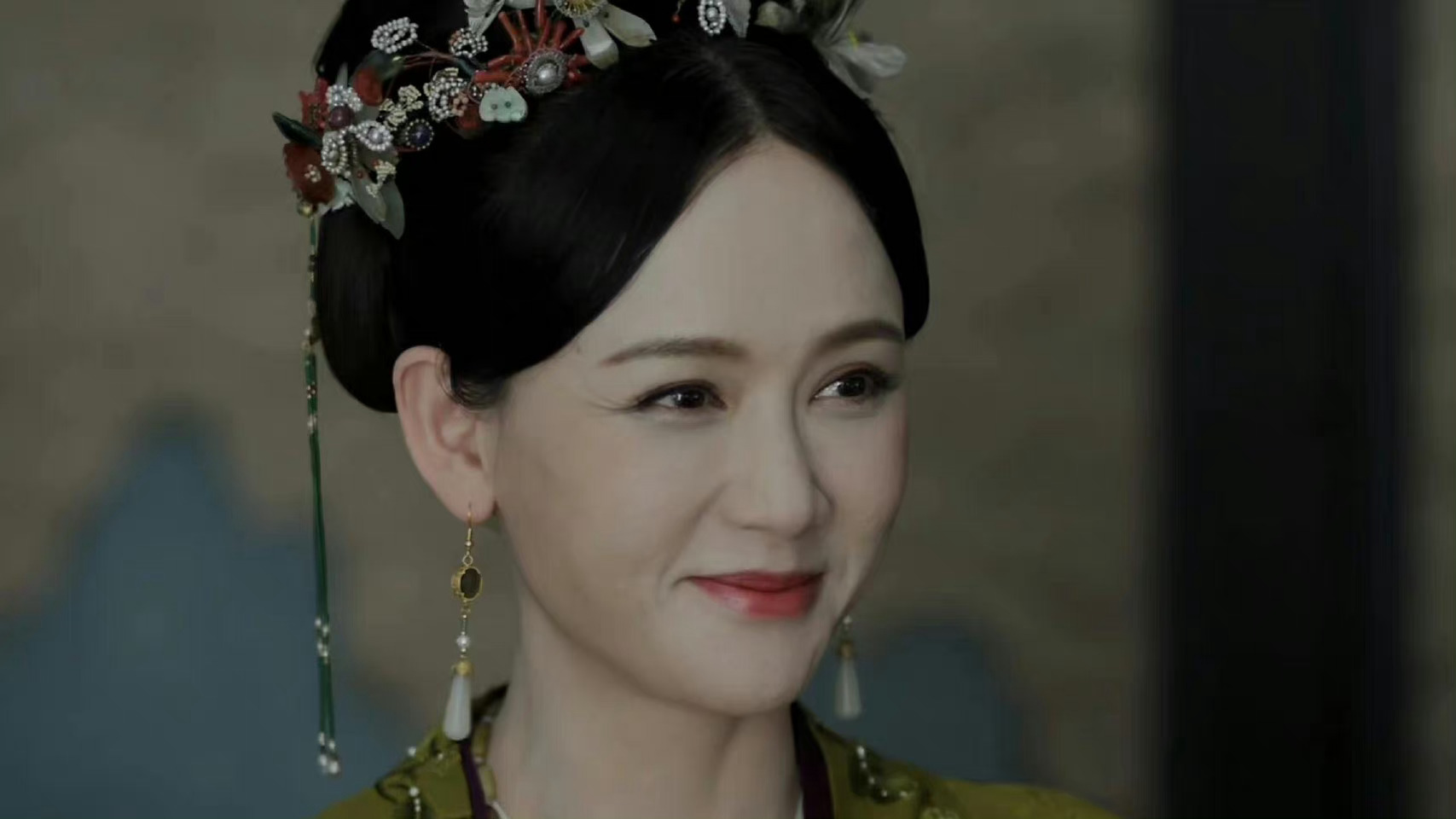 #陈乔恩墨雨云间妆造#陈乔恩真的什么角色都可以驾驭住[憧憬]傻白甜信手拈来，腹黑