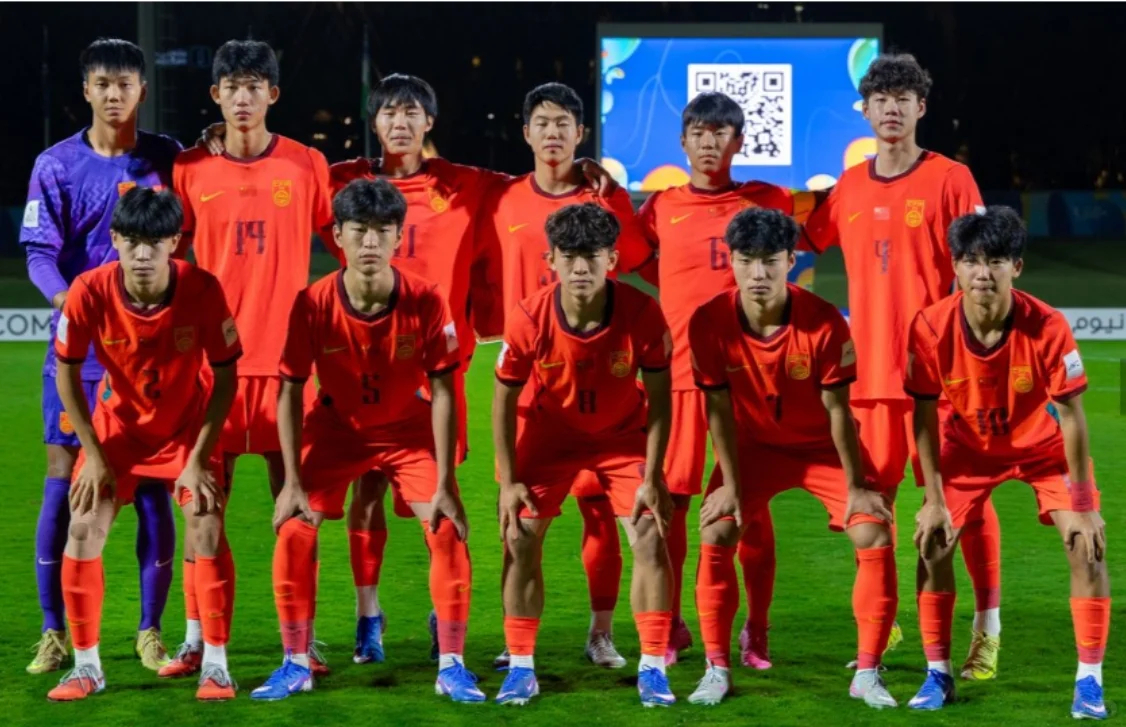 曝足协已启动U16国足选帅足协官宣大卫卸任 U16 国足主帅，选帅程序启动。本土