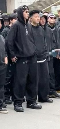 几乎完美的插兜 