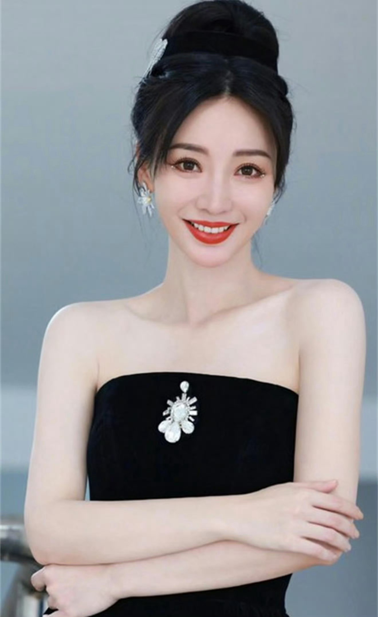 柳岩停更时间线，没必要一直盯着女明星去关注什么时候停更吧，大家还是有私生活的，别