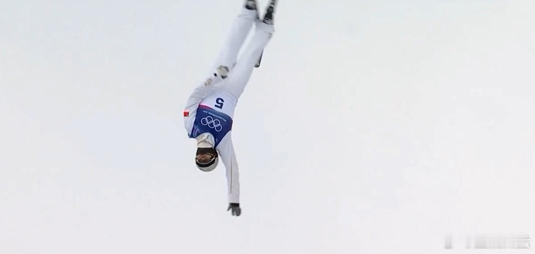 坚守终见收获！ 王心迪否极泰来从预赛一路完美到夺冠 曾两战奥运四跳全失利止步预赛