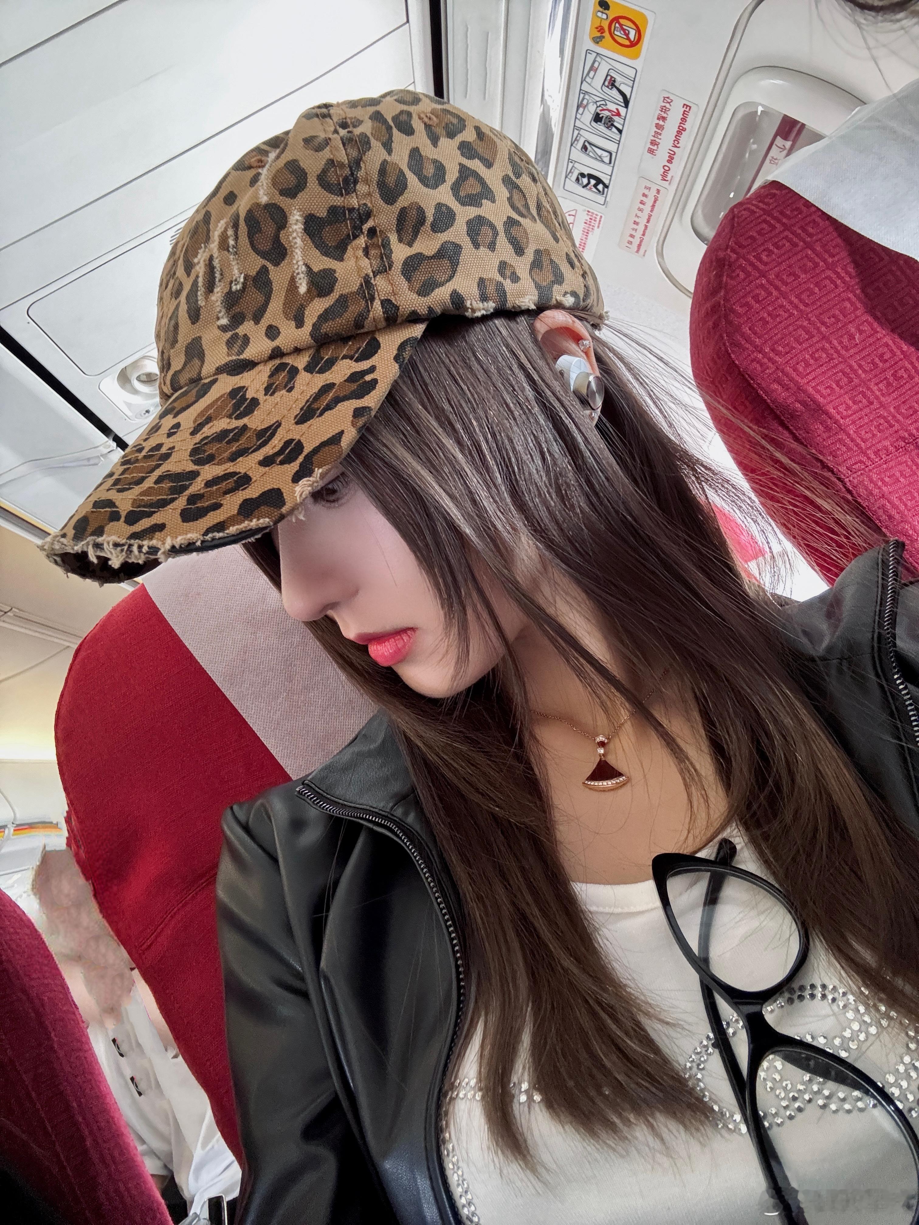 姐出发务工咯🛫✈️#记录生活##工作plog##174大美女#  ​​​