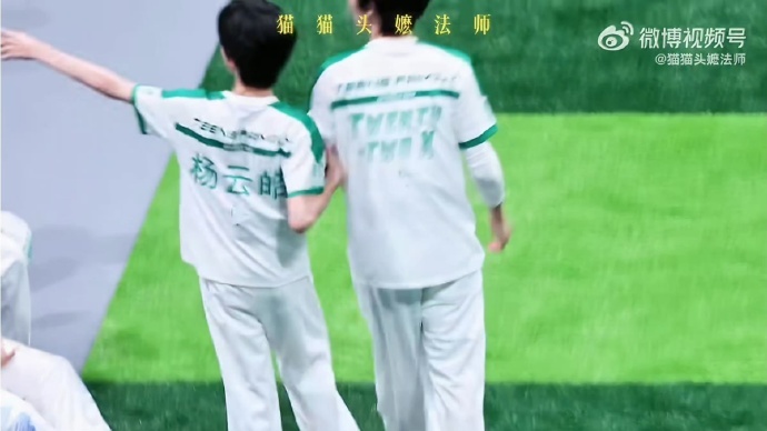 运动会完全是朱志鑫的统治区朱志鑫好宠啊运动会完全是朱志鑫的统治区，朱志鑫好宠啊，